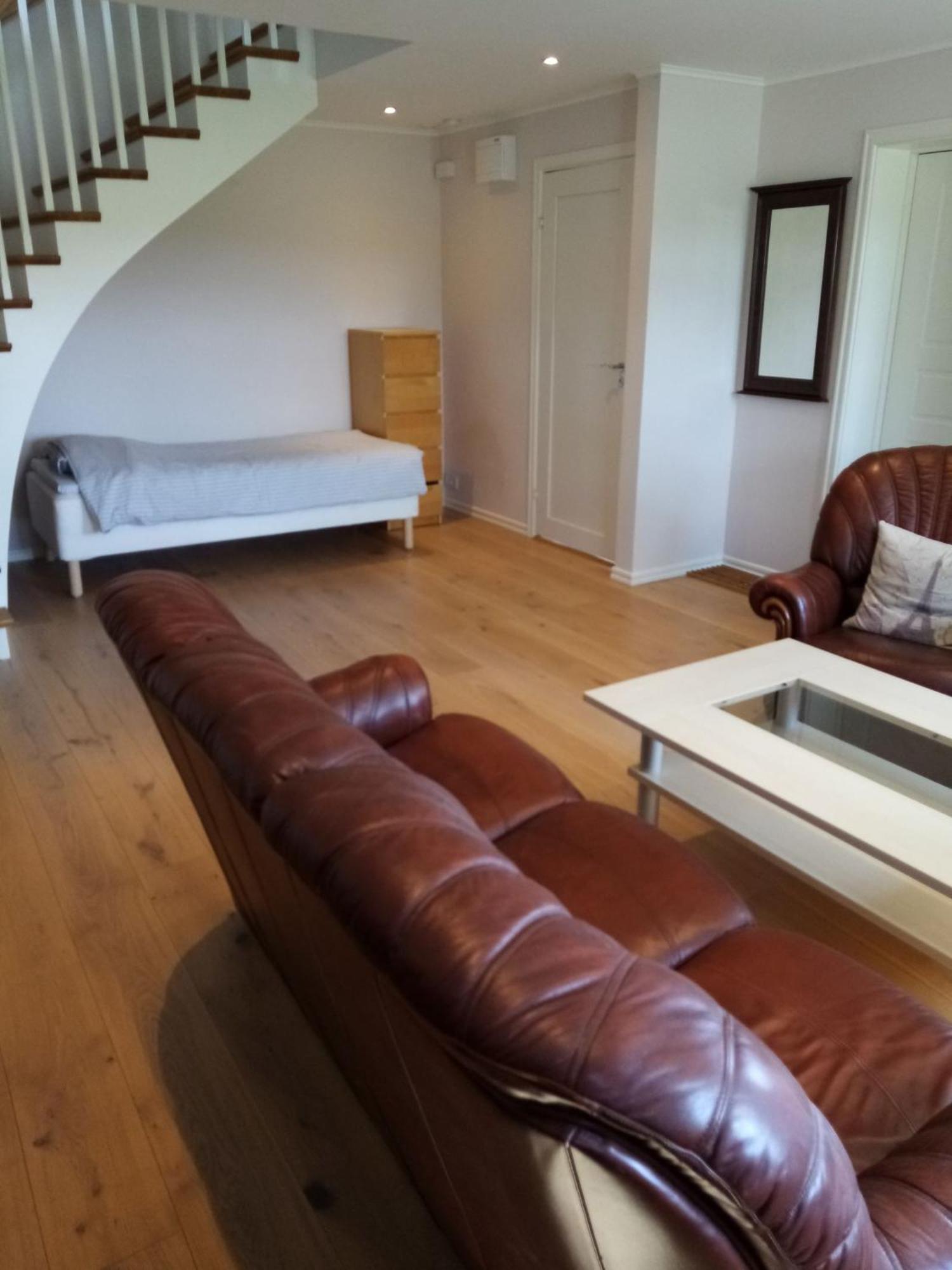 Gula Huset Villa Gotenburg Buitenkant foto